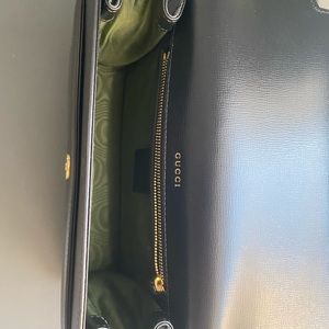 Gucci Interlocking GG crossbody bag
